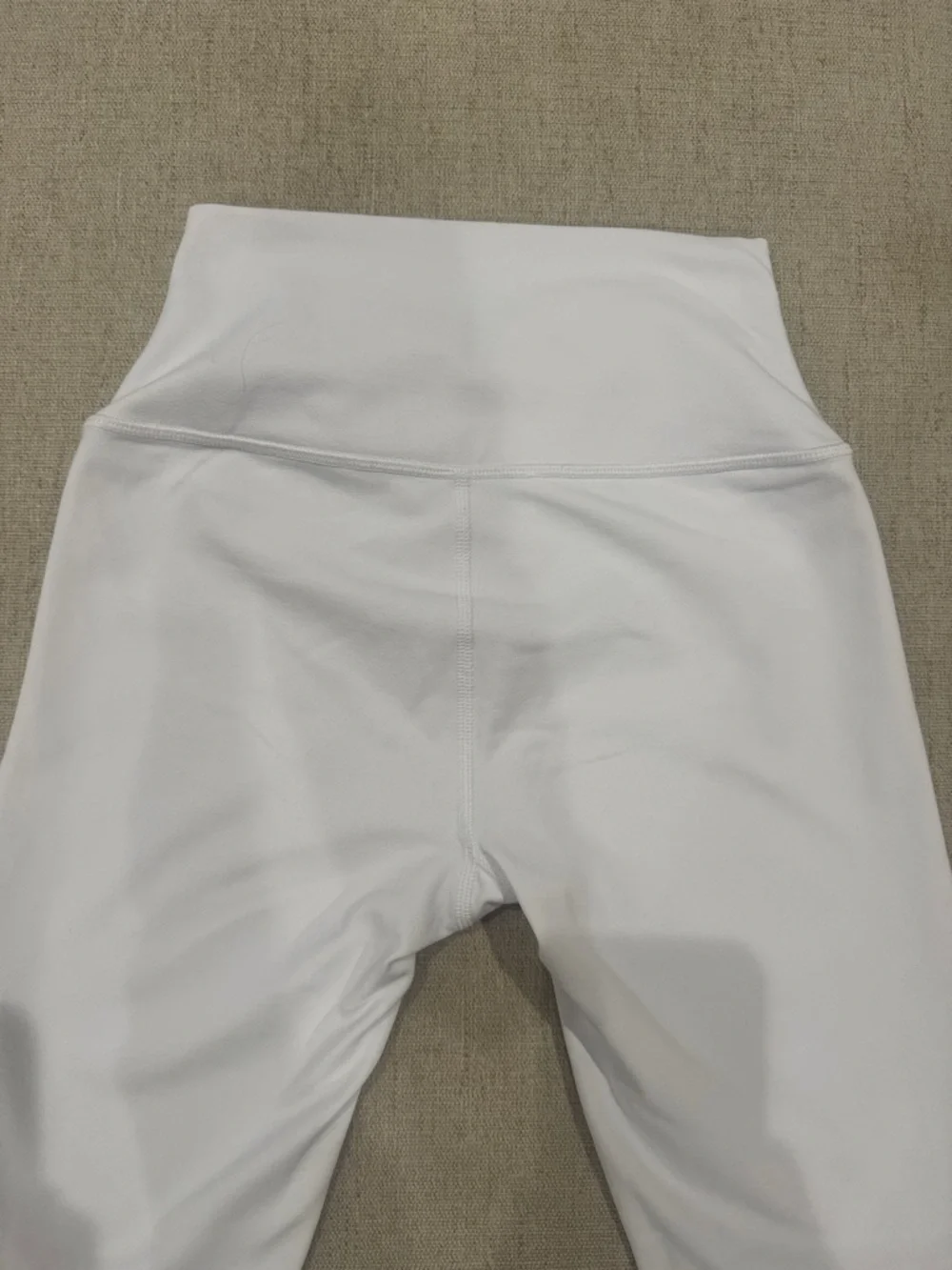 Alo Yoga High-Waist Airbrush Legging
